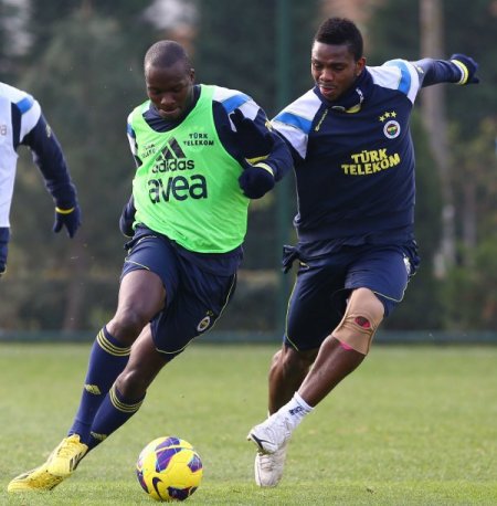 Fenerbahçe, Galatasaray maçına neşe içinde hazırlanıyor