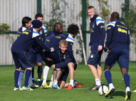Fenerbahçe, Göztepe maçı hazırlıklarını tamamladı
