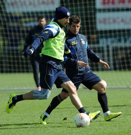 Fenerbahçe, idmanında gerginlik