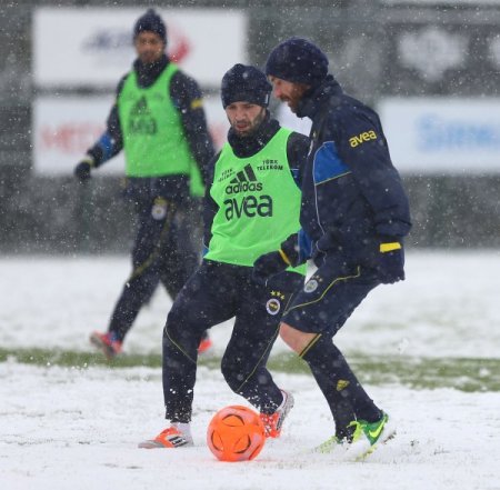 Fenerbahçe, Kardemir Karabükspor maçı hazırlıklarına başladı