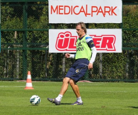 Fenerbahçe, Kasımpaşa maçının hazırlıklarına başladı