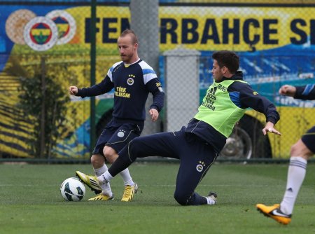 Fenerbahçe, Medical Park Antalyaspor maçı hazırlıklarına başladı