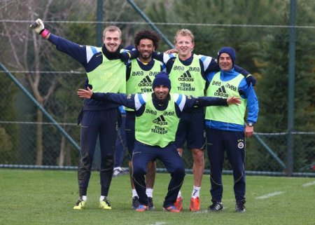 Fenerbahçe, Sivasspor maçının hazırlıklarına başladı