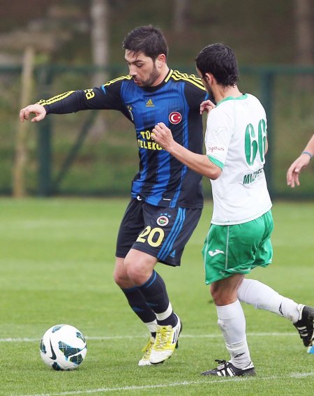 Fenerbahçe, Üsküdar Anadolu ile antrenman maçı yaptı