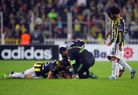 Fenerbahçe, zirve yarışın ortakları arasına girdi