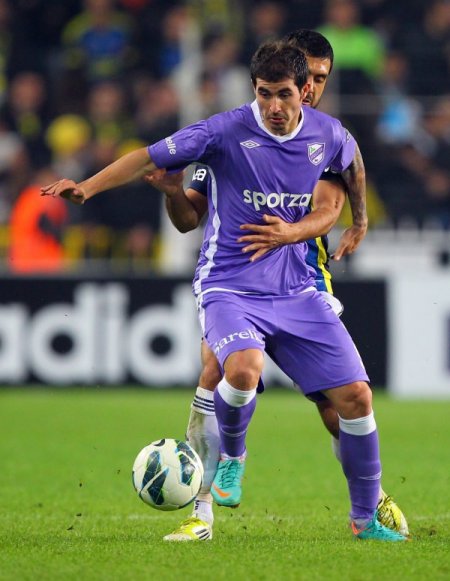 Fenerbahçe, zirve yarışın ortakları arasına girdi