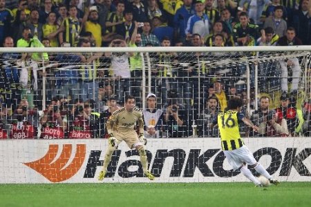 Fenerbahçe: 1 - Benfica: 0