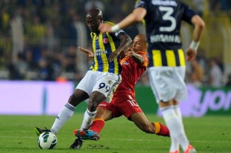 Fenerbahçe: 2 - Galatasaray: 1 (İlk yarı)