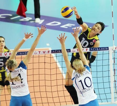 Fenerbahçe: 3 - İlbank: 0