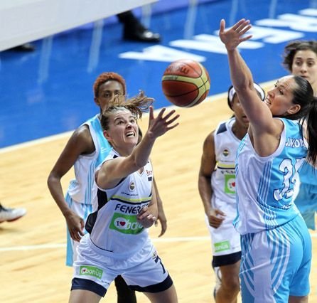 Fenerbahçe: 77 - Tarsus Belediyesi: 60