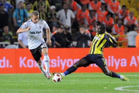 Fenerbahçe - Beşiktaş Derbisi 1 - 1 Sona Erdi