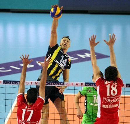 Fenerbahçe Grundig: 3 - Maliye Milli Piyango: 0