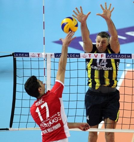 Fenerbahçe Grundig: 3 - Maliye Milli Piyango: 0