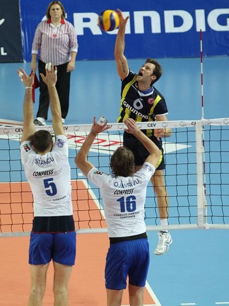 Fenerbahçe Grundig: 3 - Tomis Constanta: 2
