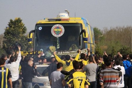 Fenerbahçe kafilesi, Orduspor deplasmanına moralli geldi