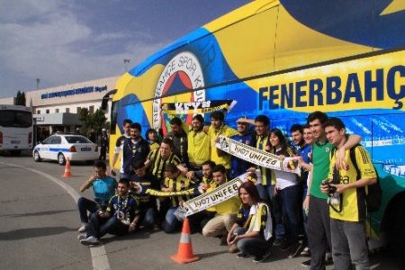 Fenerbahçe kafilesi, Orduspor deplasmanına moralli geldi