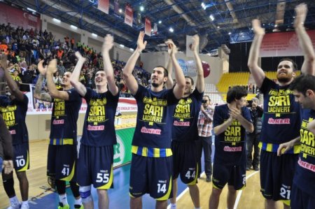 Fenerbahçe Ülker: 63 - Galatasaray Medical Park: 57