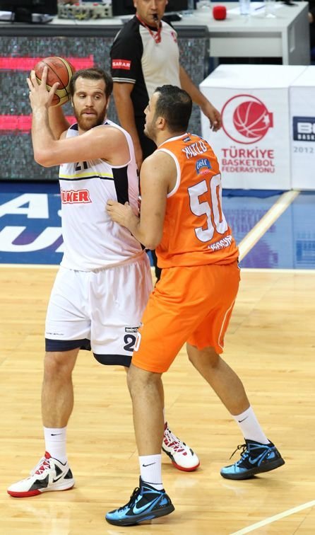 Fenerbahçe Ülker: 74 - Mersin Büyükşehir Belediyesi: 50