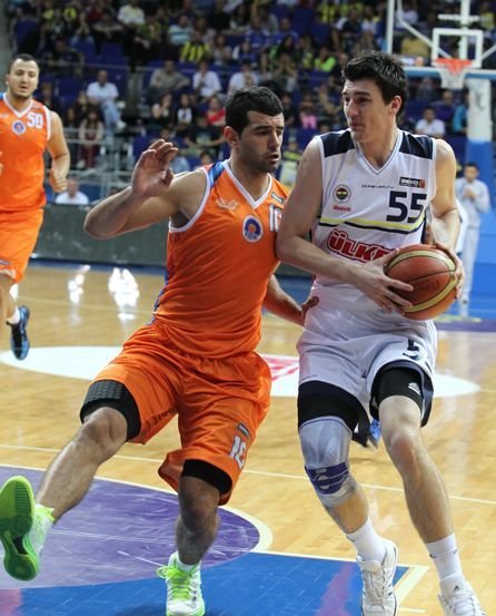 Fenerbahçe Ülker: 74 - Mersin Büyükşehir Belediyesi: 50