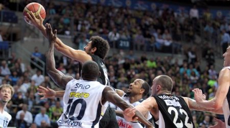Fenerbahçe Ülker: 83 - Beşiktaş: 74