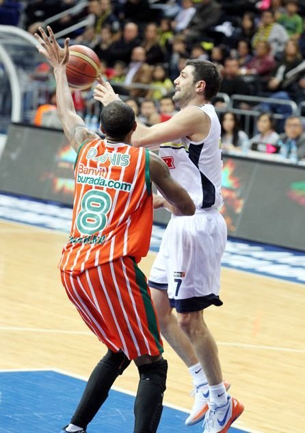 Fenerbahçe Ülker: 89 - Banvit: 69