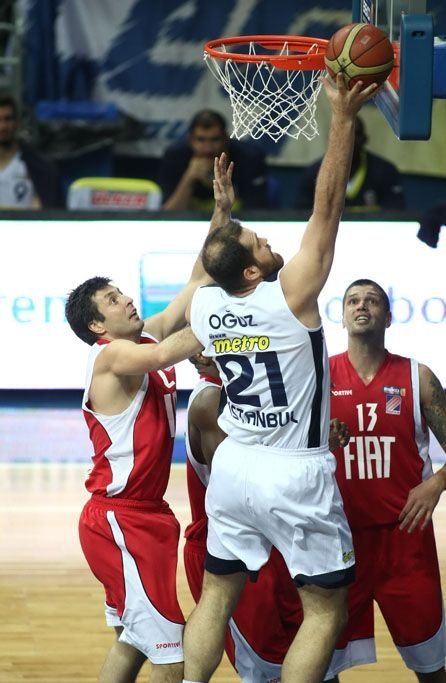 Fenerbahçe Ülker - Tofaş maçını çocuklar da izledi