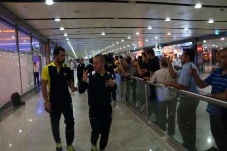 Fenerbahçe yurda döndü