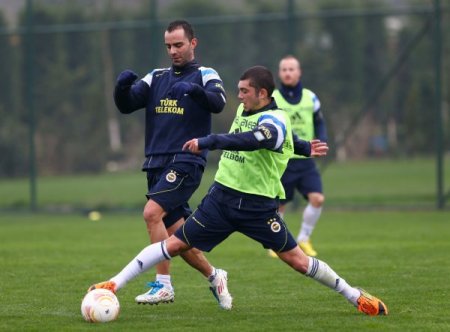 Fenerbahçe'de, Bate Borisov maçı hazırlıkları başladı