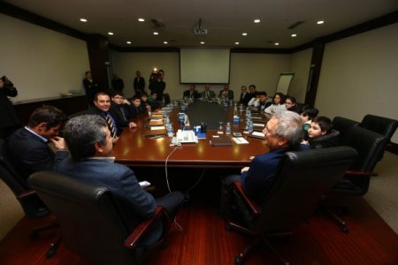 Fenerbahçe'de Başkan Yıldırım, Anafen’in başarılı öğrencilerini kabul etti