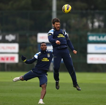 Fenerbahçe'de Beşiktaş derbisi hazırlıkları başladı