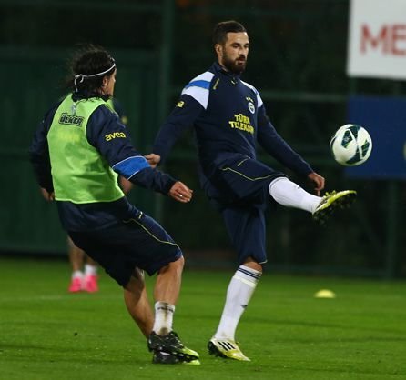 Fenerbahçe'de Eskişehirspor maçı hazırlıkları sürüyor