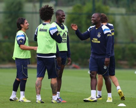 Fenerbahçe'de Marsilya mesaisi başladı