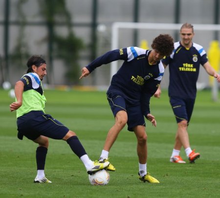 Fenerbahçe'de Marsilya mesaisi başladı