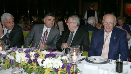 Fenerbahçe'de yönetim, AEL Limassol yöneticilerini akşam yemeğinde ağırladı