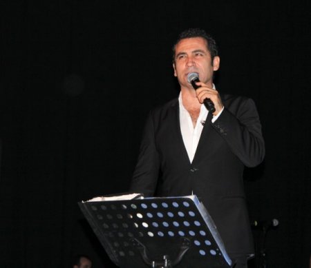 Ferhat Göçer’den görkemli Berlin konseri