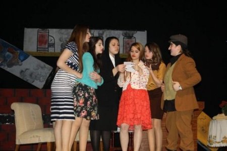 Feriha Uyar KTML, Antalya Ulusal Tiyatro Şenliği'nde ödülleri topladı
