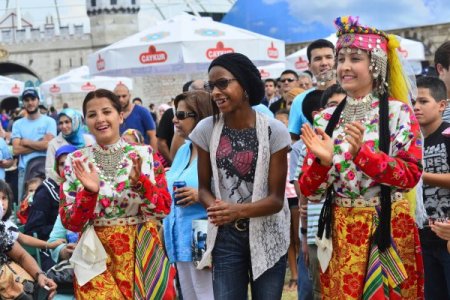 Festival bahane, yemekler şahane