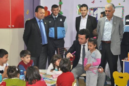 Fethiye'de 74 köy ilköğretim okulunda 15 bin diş macunu ve fırçası dağıtıldı