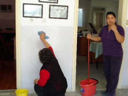 Fethiye'de Bakanlığın Zorunlu Tuttuğu Temizlik Pahalı Olunca Konsantre Ürünler Devreye Girdi