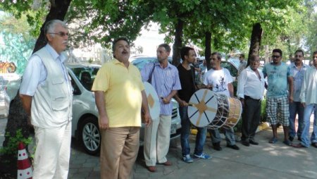 Fethiye'de Davulcular 1 Saat 15 Dakika Çalabilecek