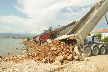 Fethiye'de Sahil Bandı Çalışmalarının Üçüncü Etabı Başladı