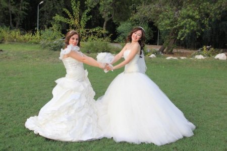 Fethiyeli gelin ve damattan 'Kankam Style' dansı