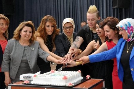 Fethiyeli kadınlar ilkokul için bir araya geldi