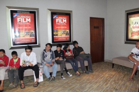 Fetih 1453, Endonezya'yı feth etti