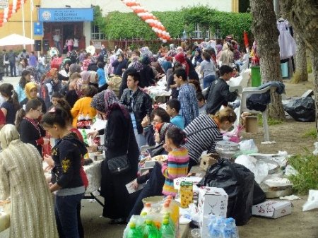 Fevzi Çakmak İlk ve Ortaokulu'nda bahar şenliği