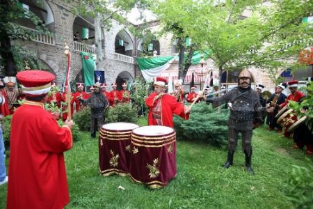 Fidan Han'da Tamiye Töreni