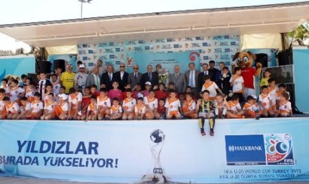 FIFA U20 Dünya Kupası Antalya'da