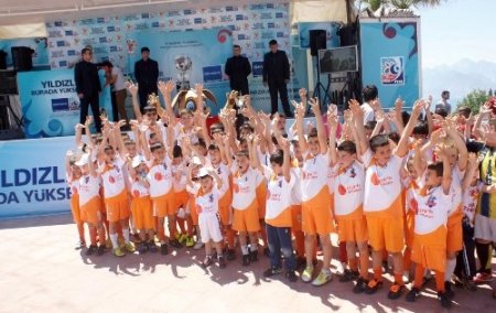 FIFA U20 Dünya Kupası Antalya'da