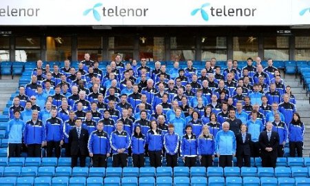 Fikret Kadıoğlu ödülünü aldı