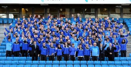 Fikret Kadıoğlu ödülünü aldı